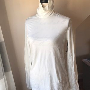 W by worth NWT cream turtle neck size l